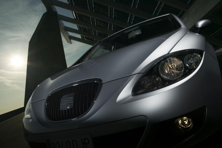 Seat Leon 2005 года  (фото 21 из 126)